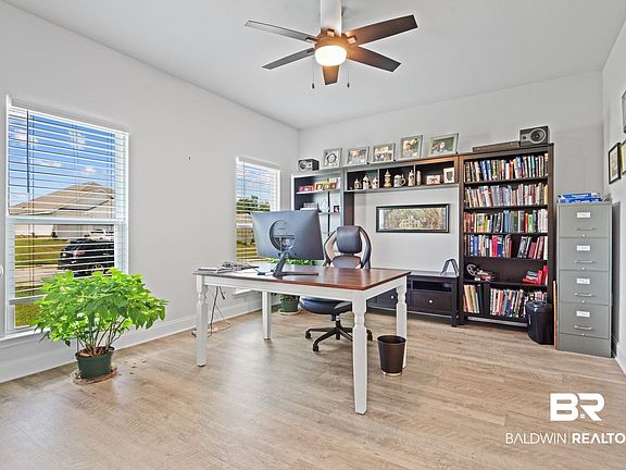 4th image of 27848 Jade Ct