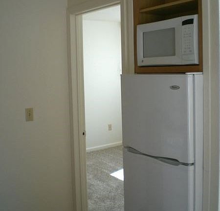 4th image of 12635 Lincoln Ave SW APT 1