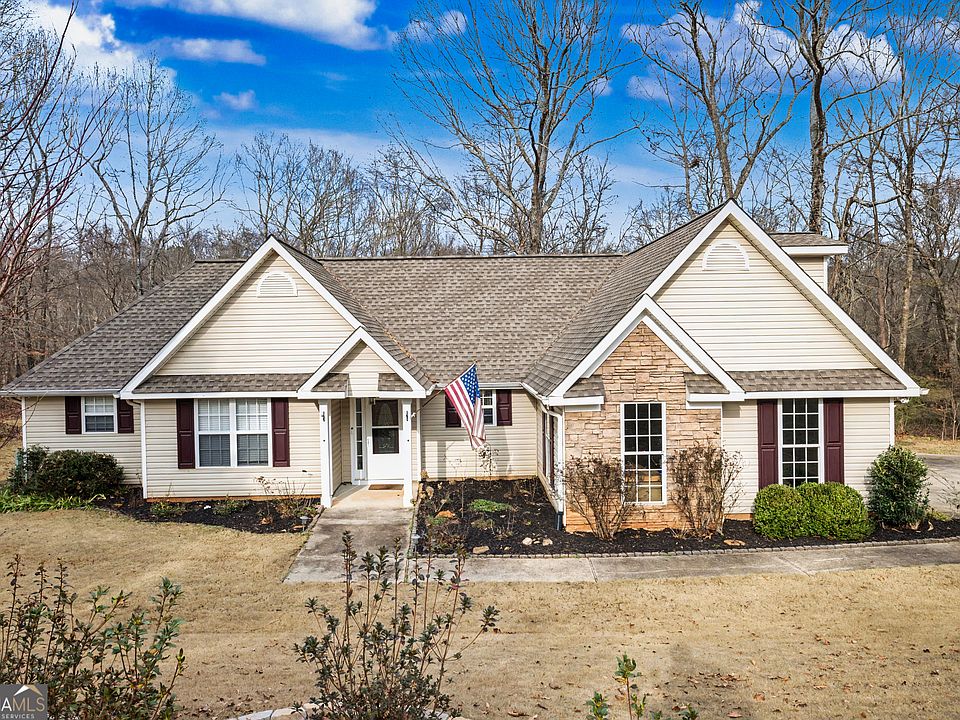 1st image of 325 Ashley Woods Dr