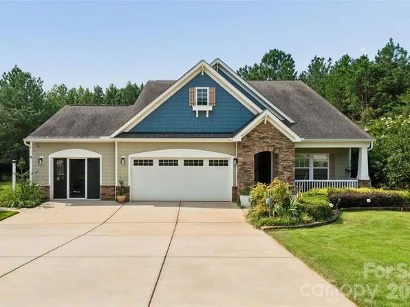 10177 Lakeshore Dr, Lancaster, SC 29720