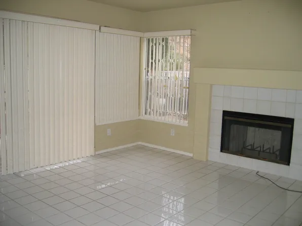 5990 Corte Playa Pacifica, San Diego, CA 92124