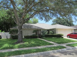 404 Alamogordo Dr, Victoria, TX 77904