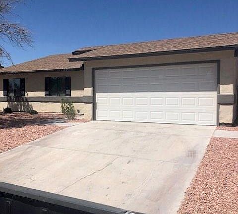 2nd image of 1008 Rock Springs Dr