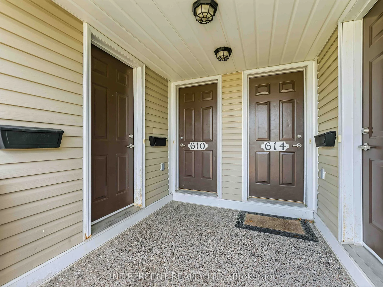 2 bed, $2,400 — Photo 3