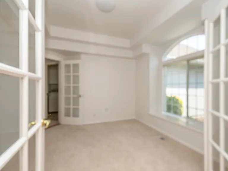2319 E Gleneagle Dr — Photo 14