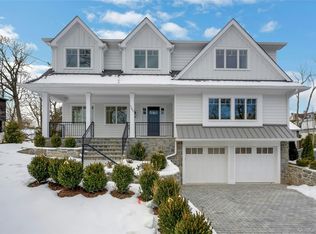 780 Forest Ave, Larchmont, NY 10538