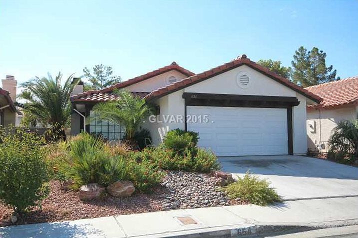 1st image of 656 Whispering Palms Dr