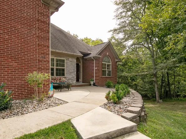 100 Quandy Ct, Georgetown, KY 40324