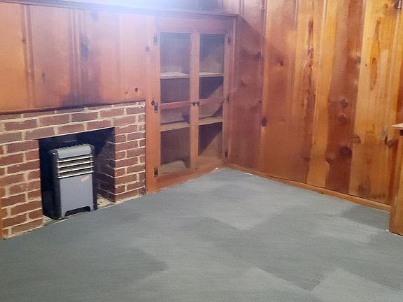 5th image of 17521 Lotus Dr