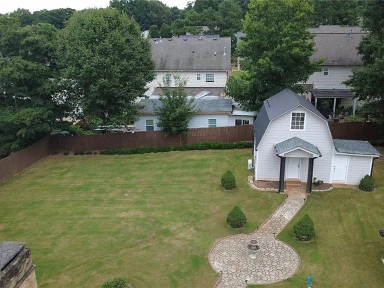 569 Garner Way NW #A — Photo 9