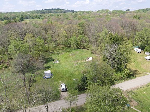 5th image of 525 Pittsville Rd