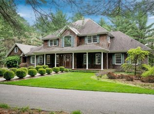 119 Hidden Mere Ln, North Kingstown, RI 02852