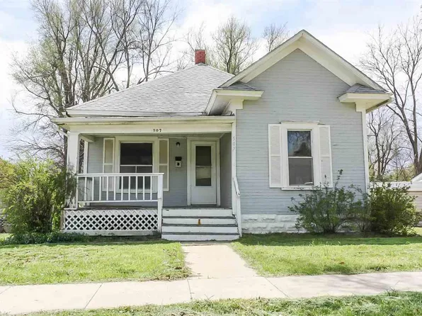 507 W 4th St, Pratt, KS 67124