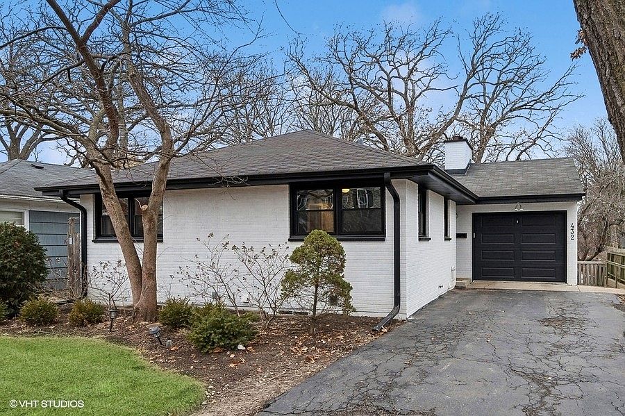 1st image of 432 Longfellow Ave