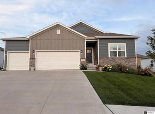 11005 S 176th St, Omaha, NE 68136