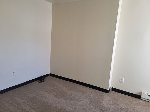 4th image of 6 5th Ave APT 3