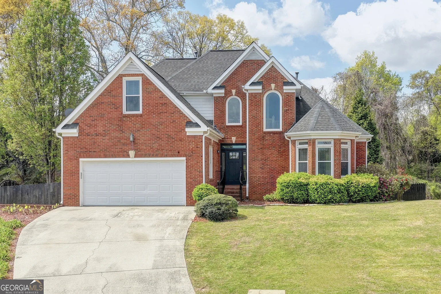 1005 Lewis Ridge Cir photo 1