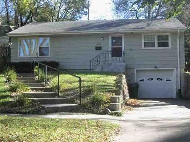 1st image of 3524 Douglas St
