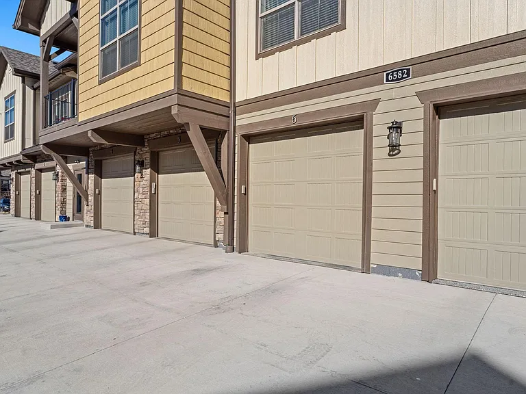 6582 Crystal Downs Dr #205 — Photo 34