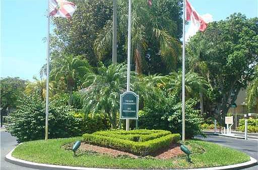 5th image of 623 Waterside Dr Bldg 33