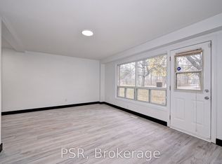 528 Sunnydale Pl #B, Waterloo, ON N2L 4T1