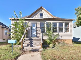 715 2nd Ave NE, Staples, MN 56479