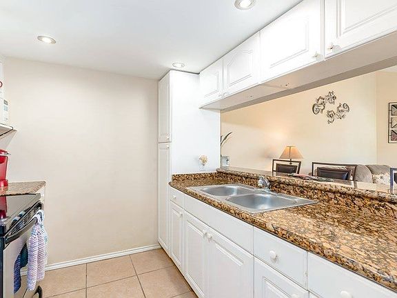 4th image of 200 Padre Blvd #1302