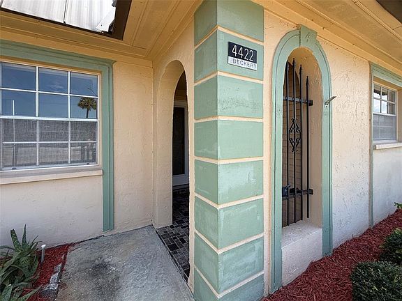 3rd image of 4422 SUNSTATE DRIVE