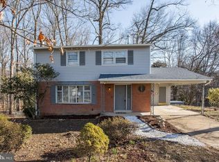7015 Sydenstricker Rd, Springfield, VA 22152