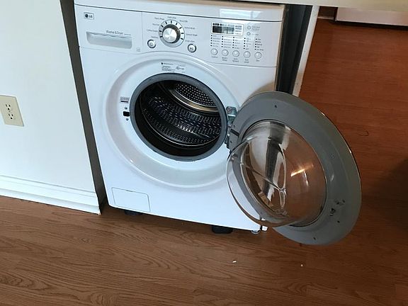 combo washer/dryer in unit