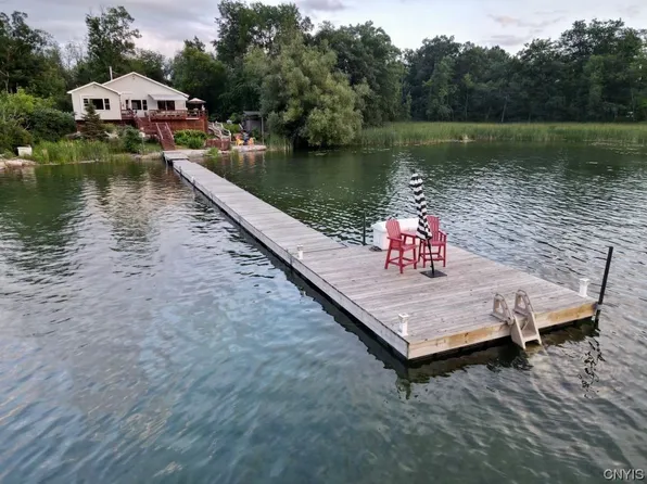 26017 Kring Point Rd, Redwood, NY 13679