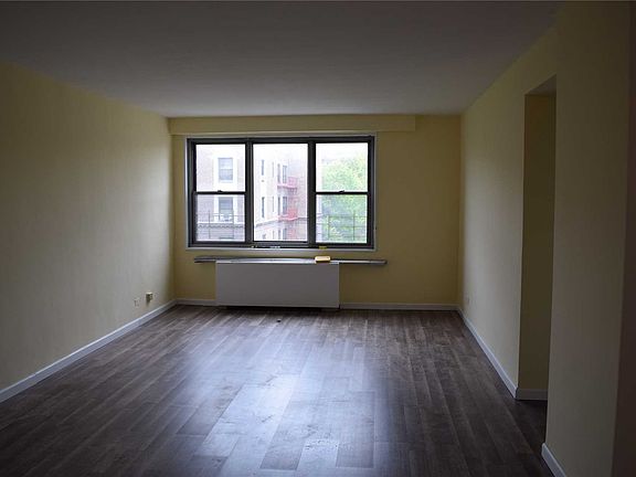 2nd image of 17501 Hillside Ave #7K