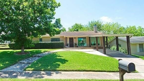 1st image of 1715 Merriford Ln