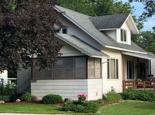 240 E Pearl St, Seymour, WI 54165