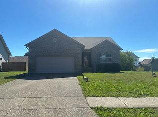 191 Redcrest Dr, Shepherdsville, KY 40165