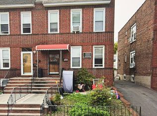 2906 200th St FL 1, Bayside, NY 11360
