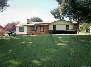 208 Monica Ln, Gastonia, NC 28056