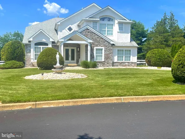 1814 Heritage Dr, Jamison, PA 18929