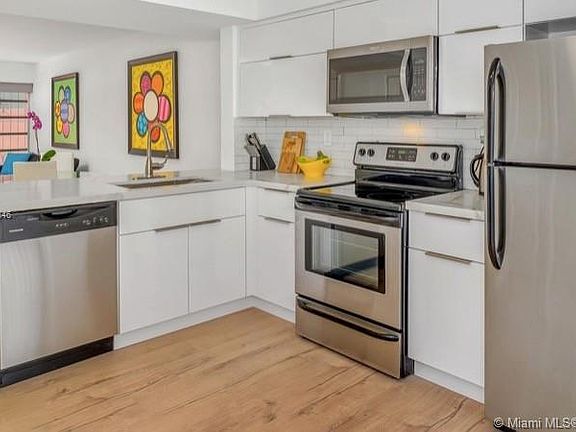 2nd image of 619 Michigan Ave APT 5