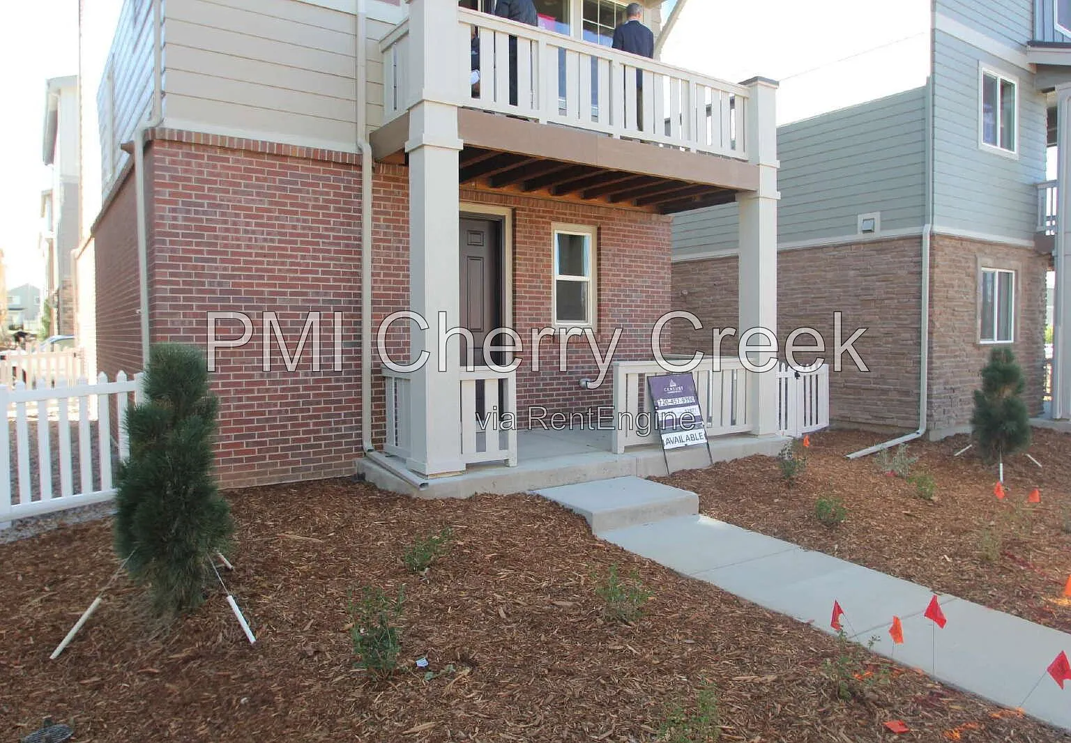 3 bed, 2.5 bath, 1735 sqft, $2,825 — Photo 2