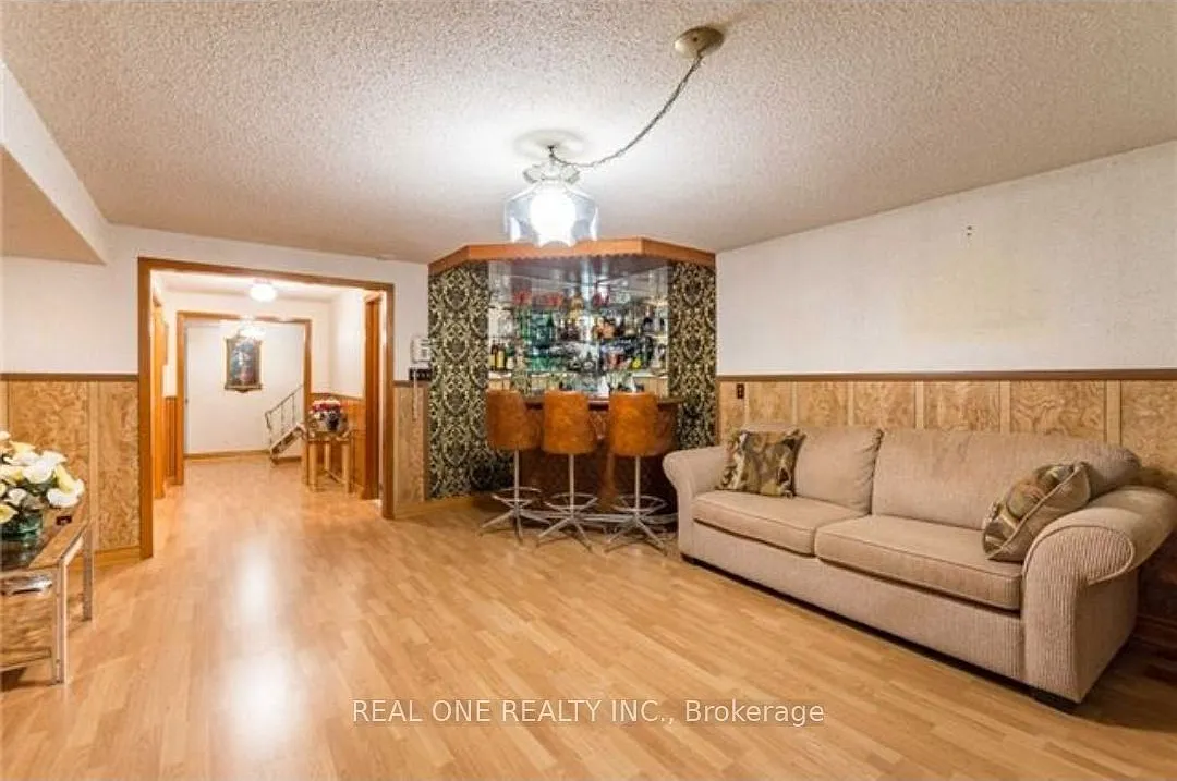 Studio, $1,400 — Photo 2