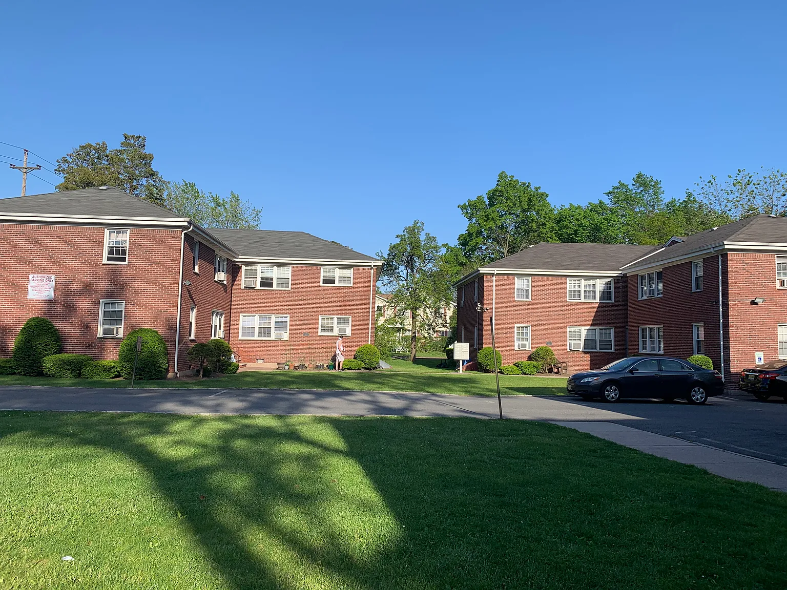 2 bed, $2,250 — Photo 1