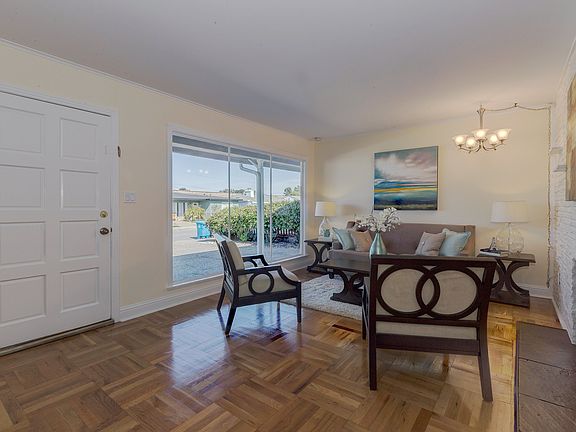 4th image of 3814 Branson Dr