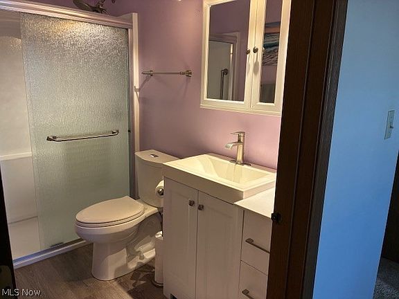 5th image of 7374 Eisenhower Dr Unit 3