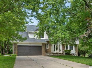 2414 Hidden Canyon Rd, Plattsmouth, NE 68048