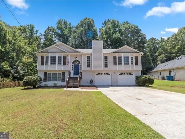 1476 Chateau Cir, Lawrenceville, GA 30043