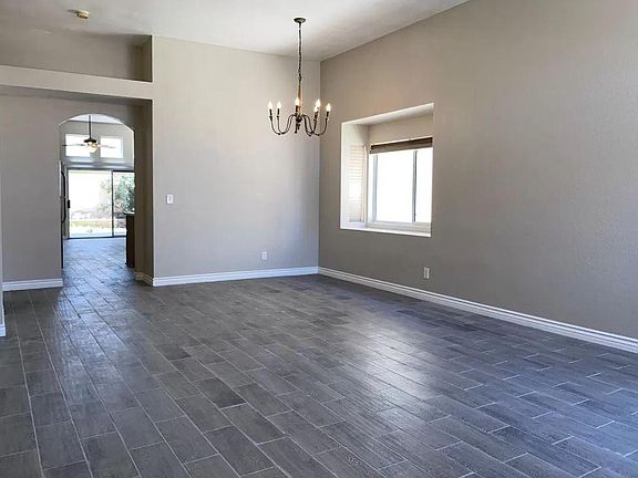 2nd image of 863 Teal Ave