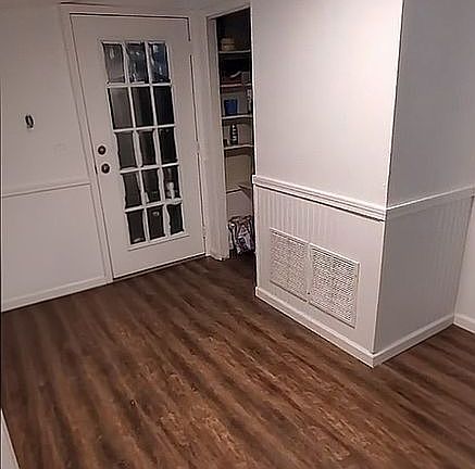 3rd image of 5942 Hurst Hammock Rd