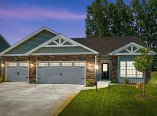 1331 Tuscany Xing, Winona Lake, IN 46590