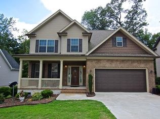 131 Kinkade Dr, Greenwood, SC 29649